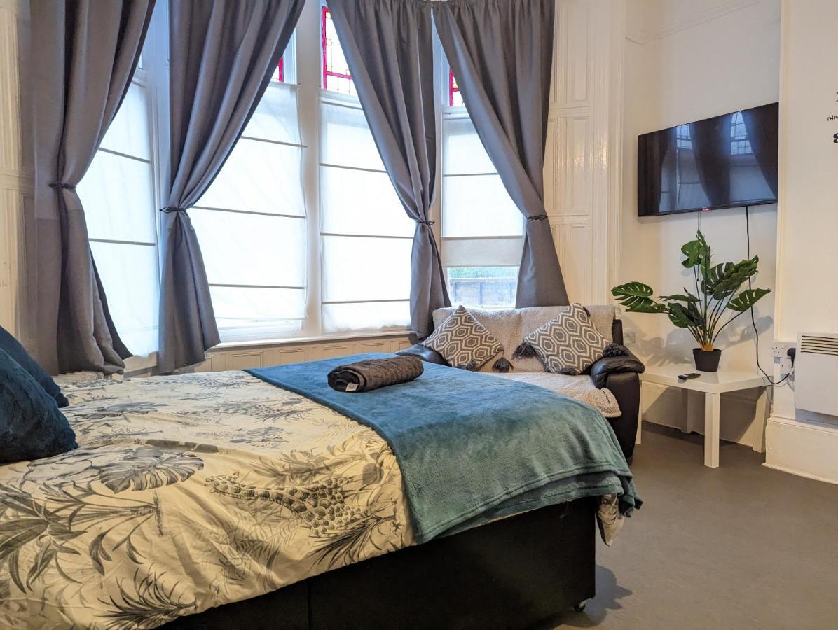 1 Bedroom Studio In A Supurb Area Of Cardiff Exteriér fotografie